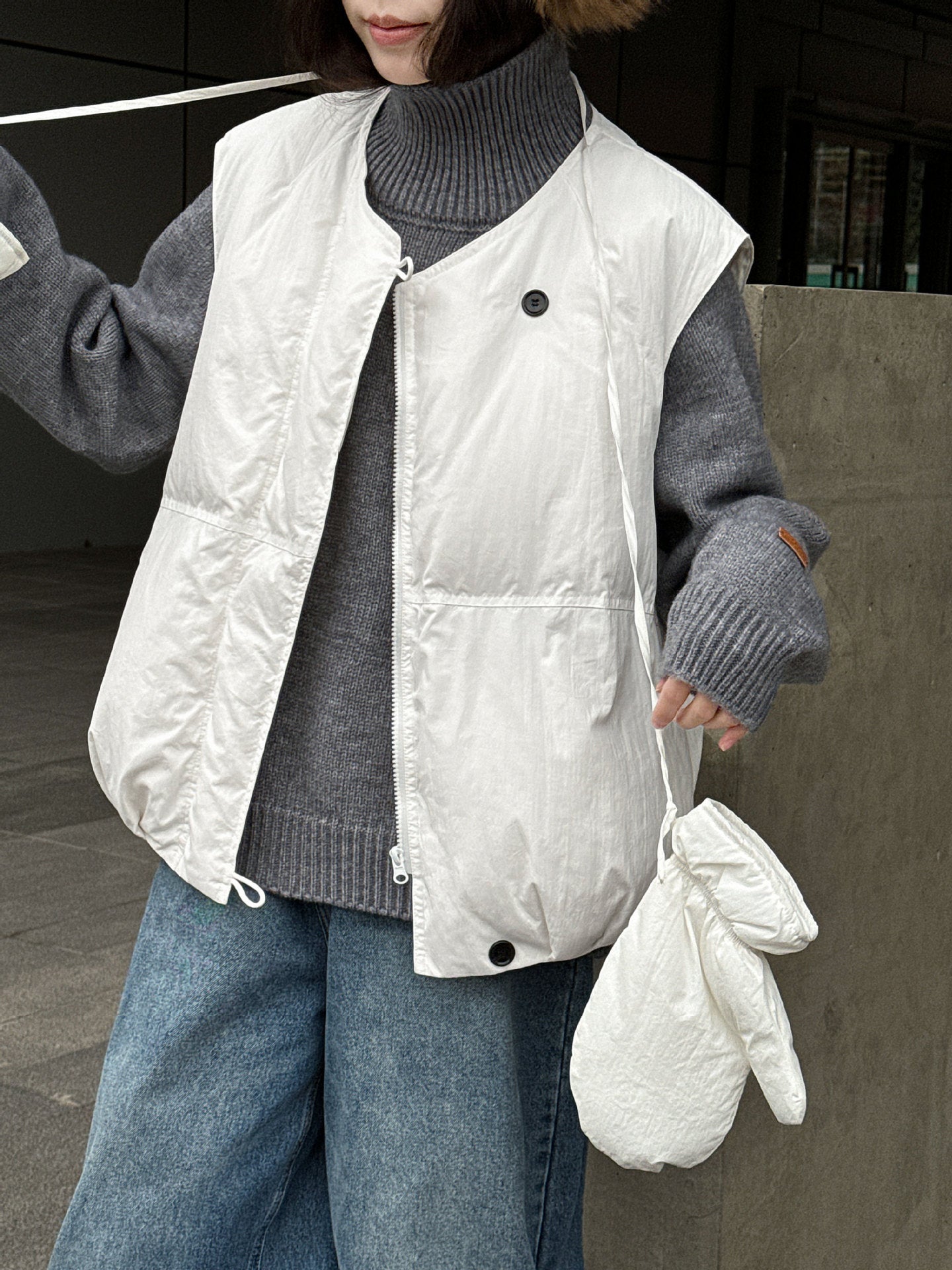 Women Duck Down Vest with Gloves